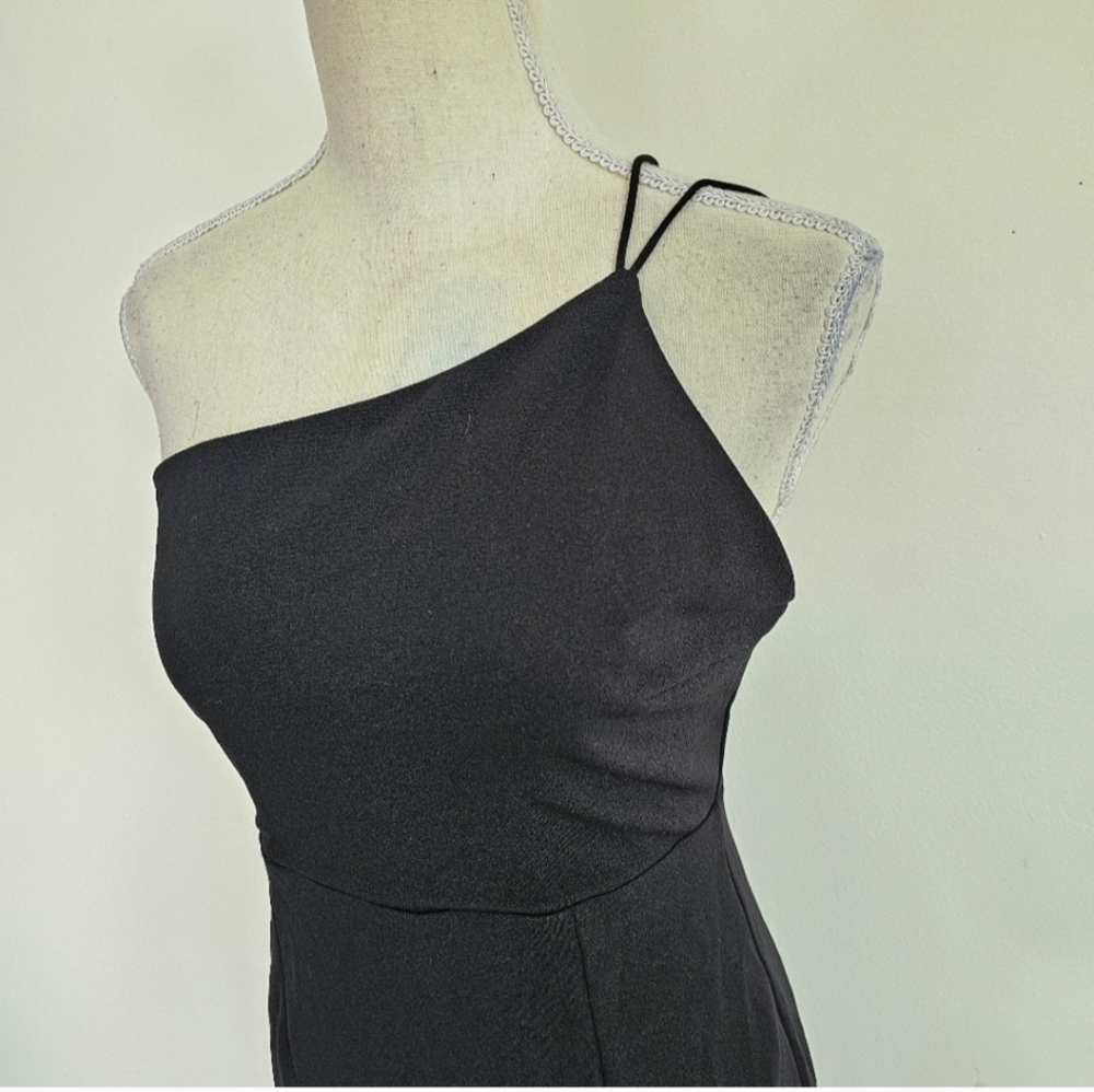 One shoulder dress - Picture 3 of 6